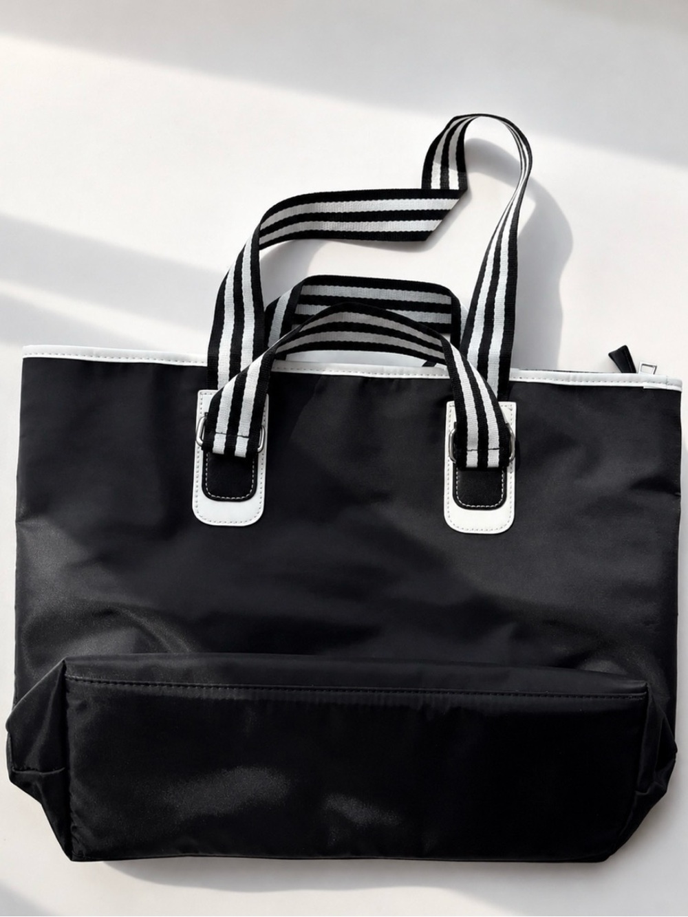 Chanel Beauty Makeup Black Nylon Tote Bag Large Shopper 31 Rue Cambon Paris GWP - Picture 2 of 7